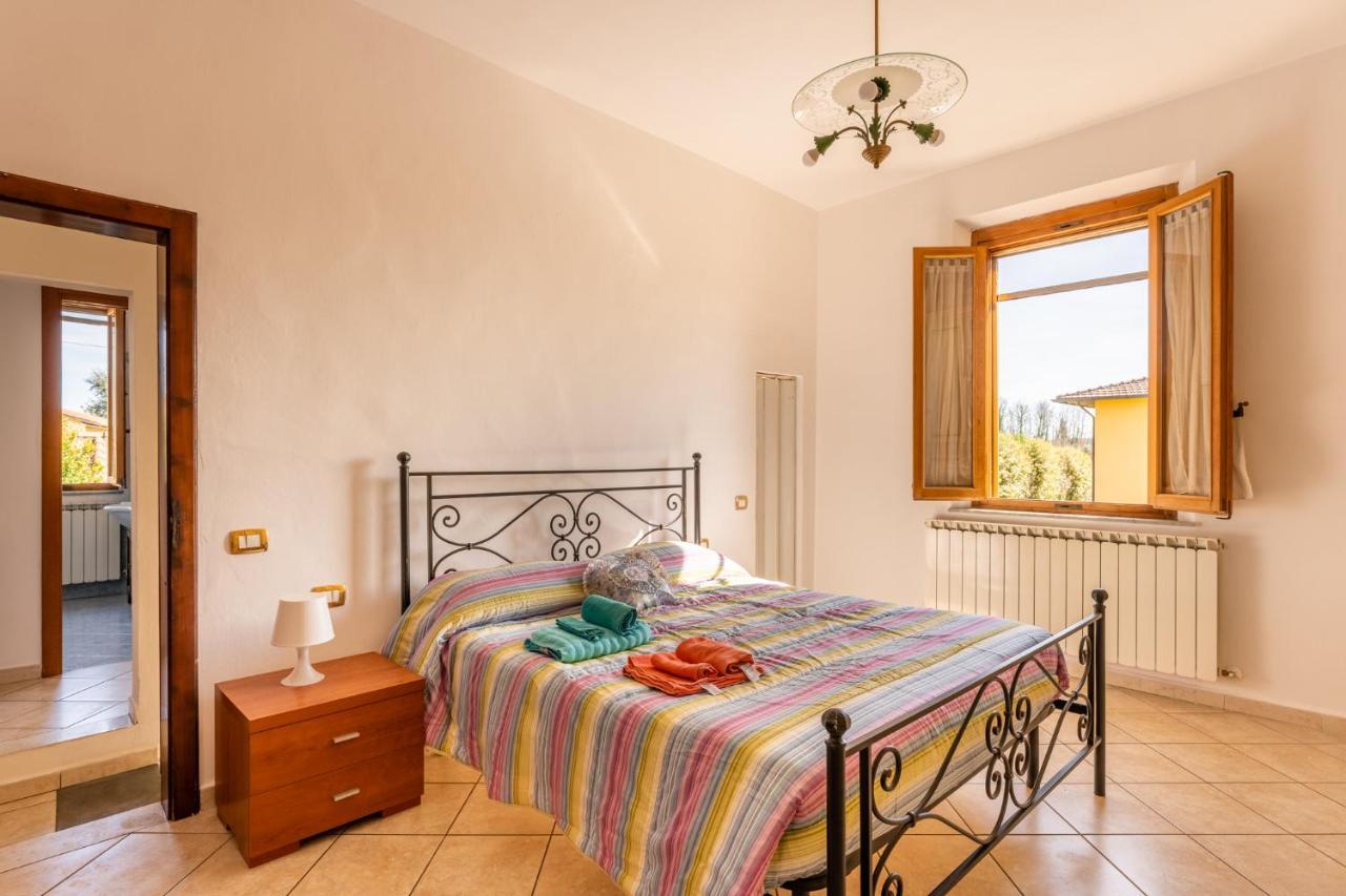 Enza'S Petite Maison Santa Croce sull'Arno Bagian luar foto
