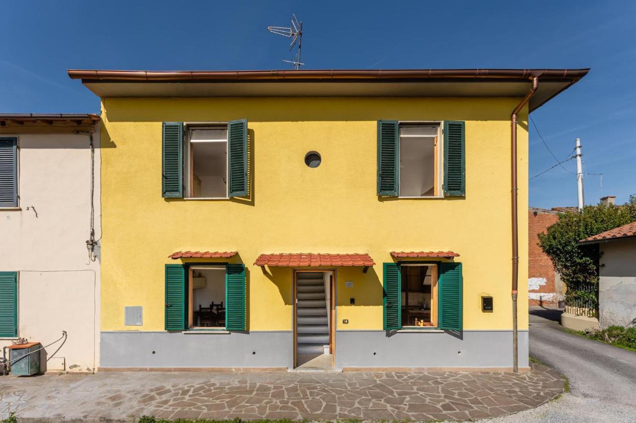 Enza'S Petite Maison Santa Croce sull'Arno Bagian luar foto